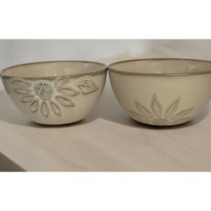 PFALTZGRAFF Daisy Chain Cereal Bowls 6” Diameter 3” Tall Beige Flower Set Of 2